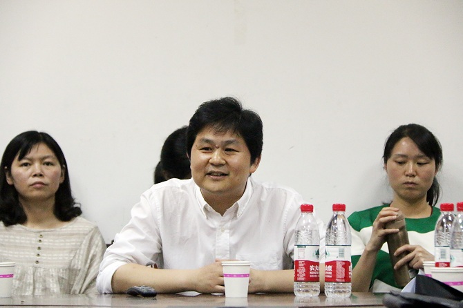 李遇春1.JPG 李遇春1.JPG